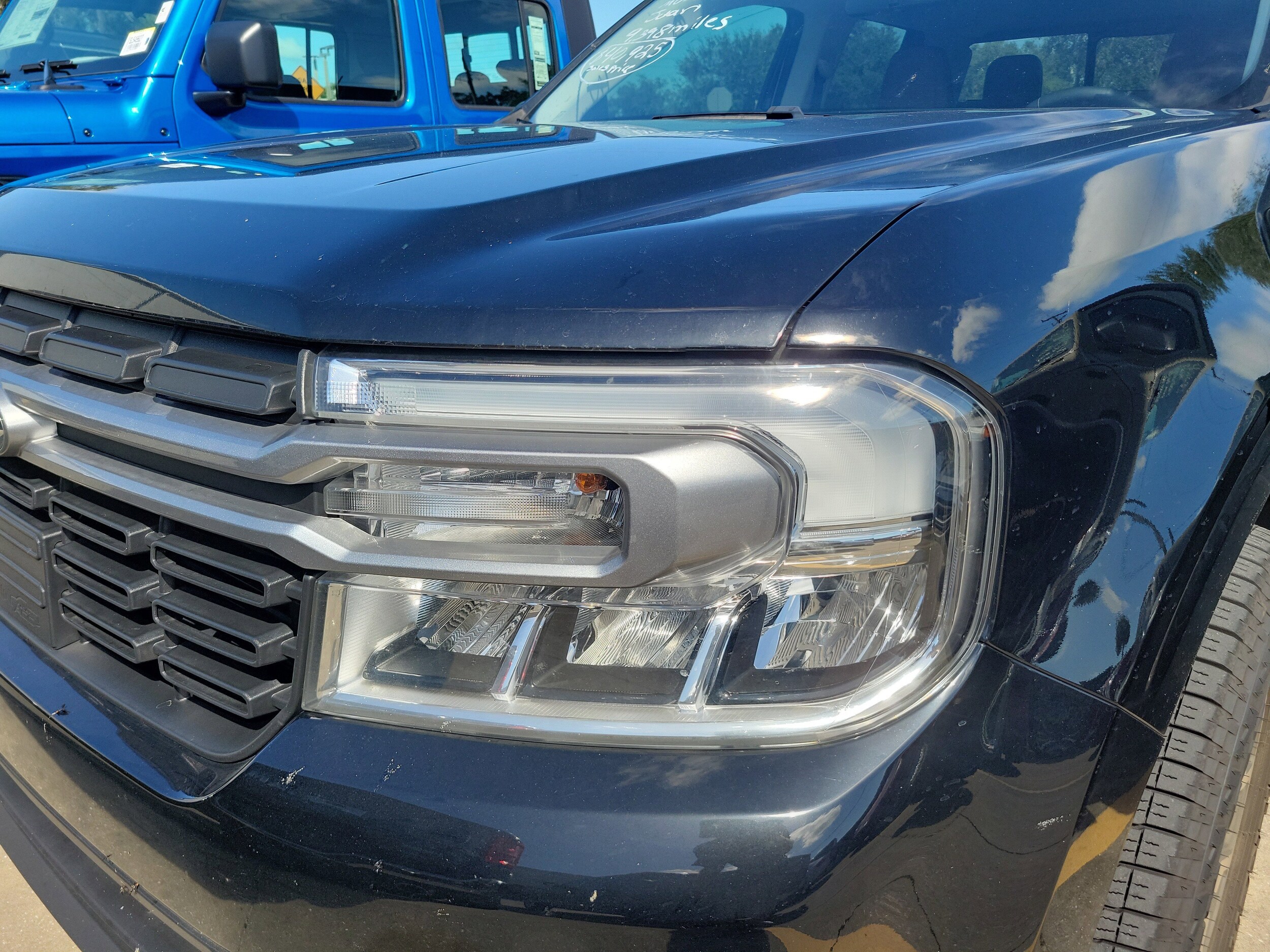 2024 Ford Maverick Lariat photo 2