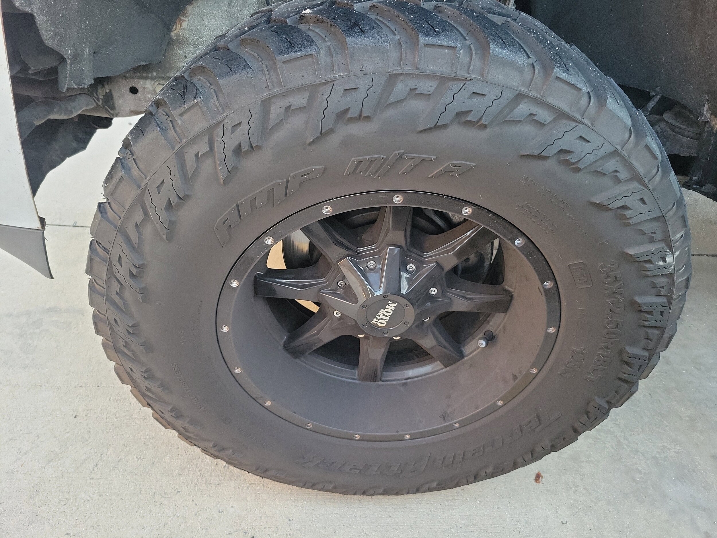 2015 Chevrolet Silverado 2500HD LTZ photo 4