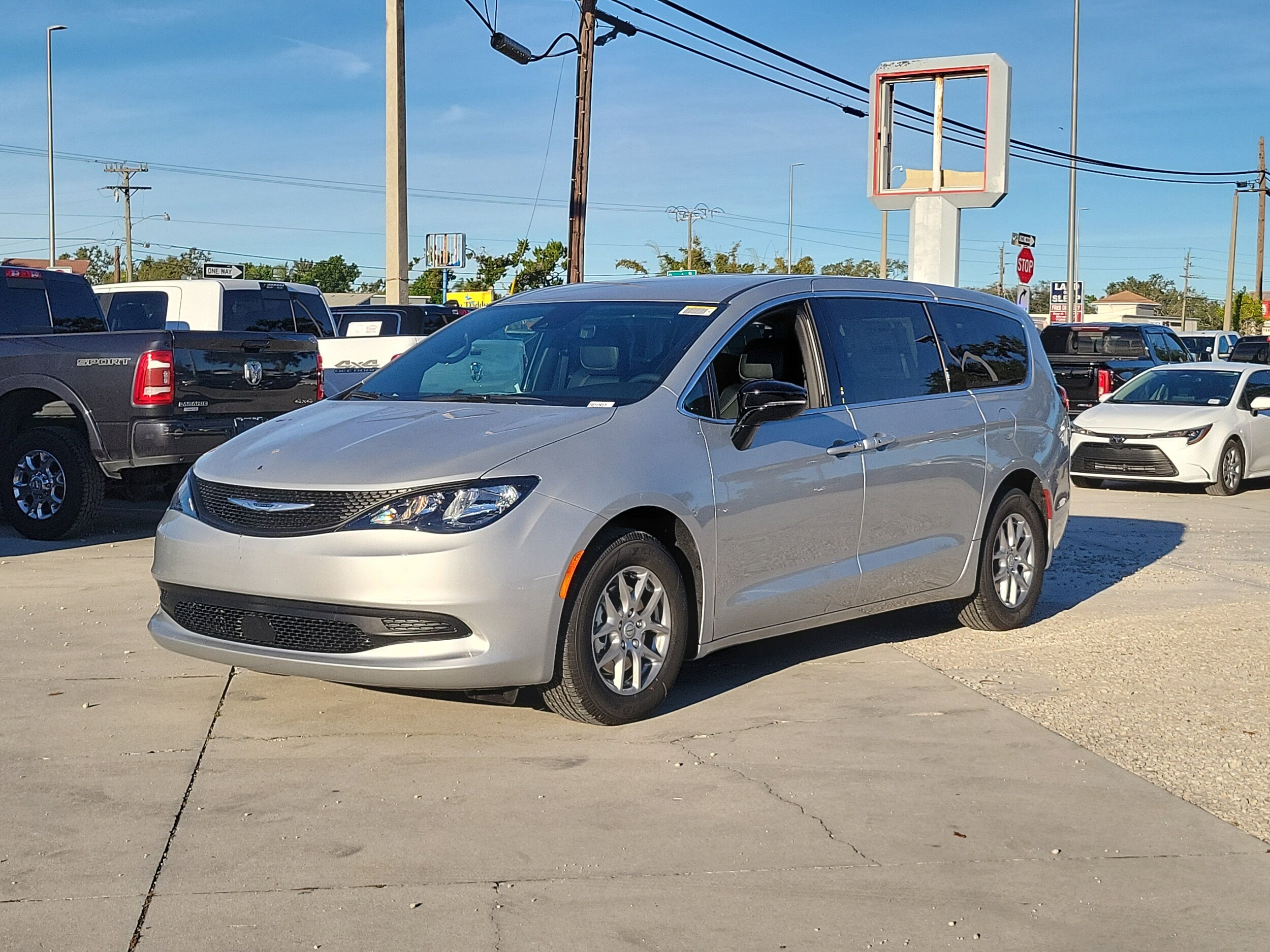 2026 Chrysler Voyager LX photo 2