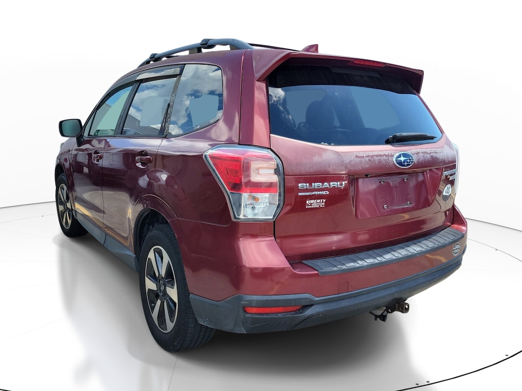 Used 2017 Subaru Forester Premium 2.5i Premium CVT