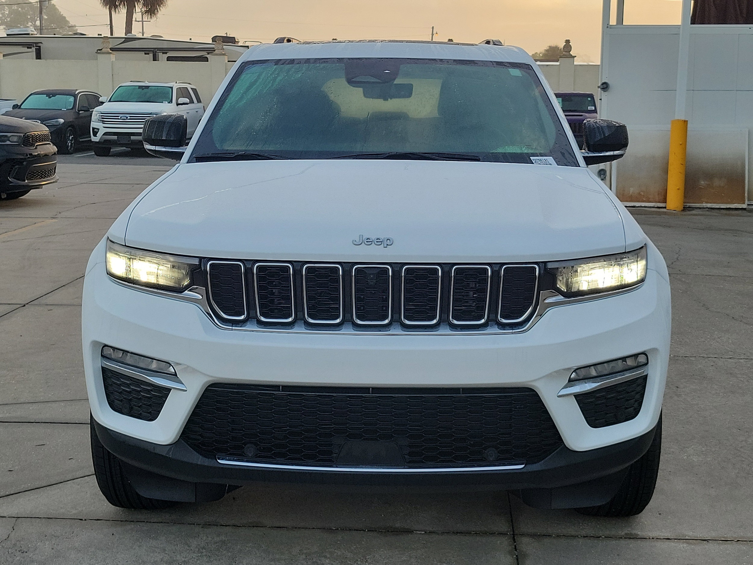2025 Jeep Grand Cherokee Limited's photo
