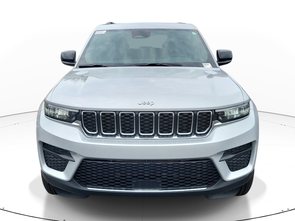 New 2026 Jeep Grand Cherokee Laredo Laredo 4x2