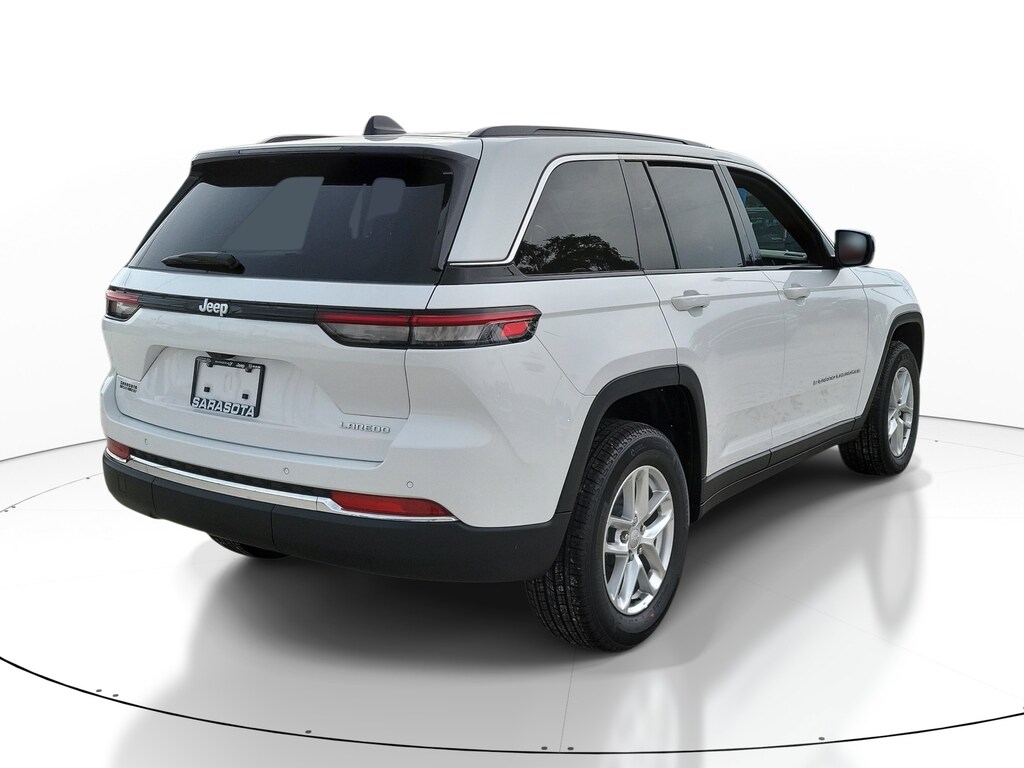 New 2026 Jeep Grand Cherokee Laredo X Laredo X 4x2