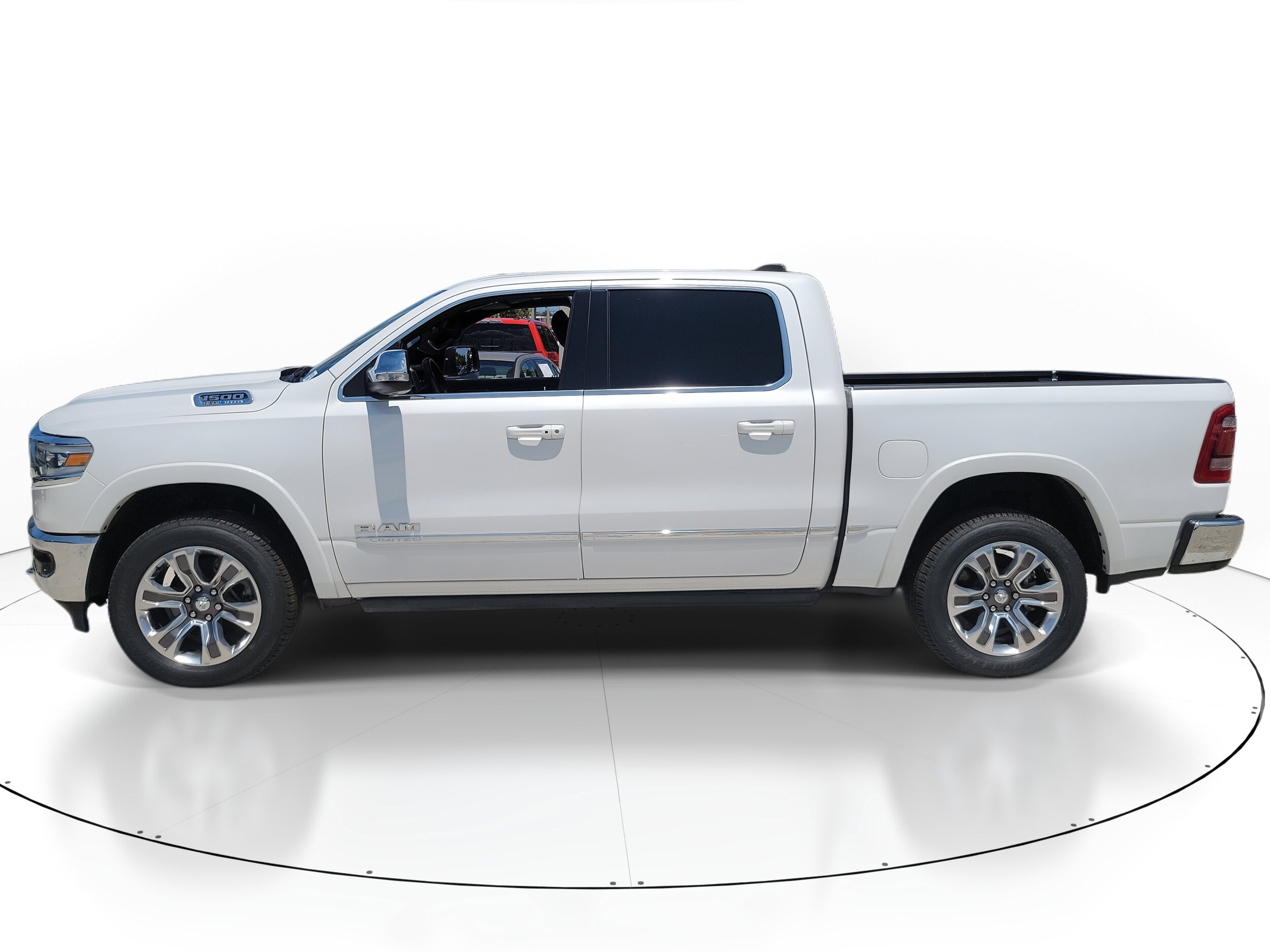 2023 Ram 1500 Limited photo 2