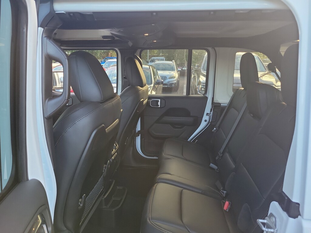 New 2026 Jeep Wrangler Sahara Sahara 4x4