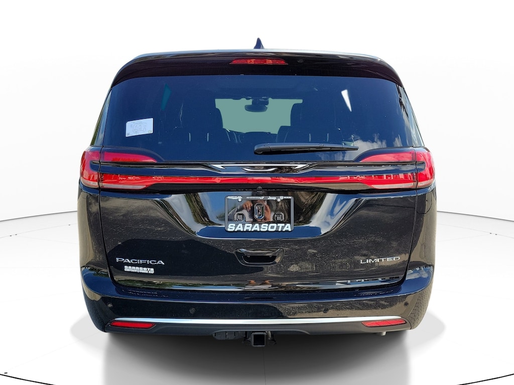 New 2027 Chrysler Pacifica Limited Limited FWD