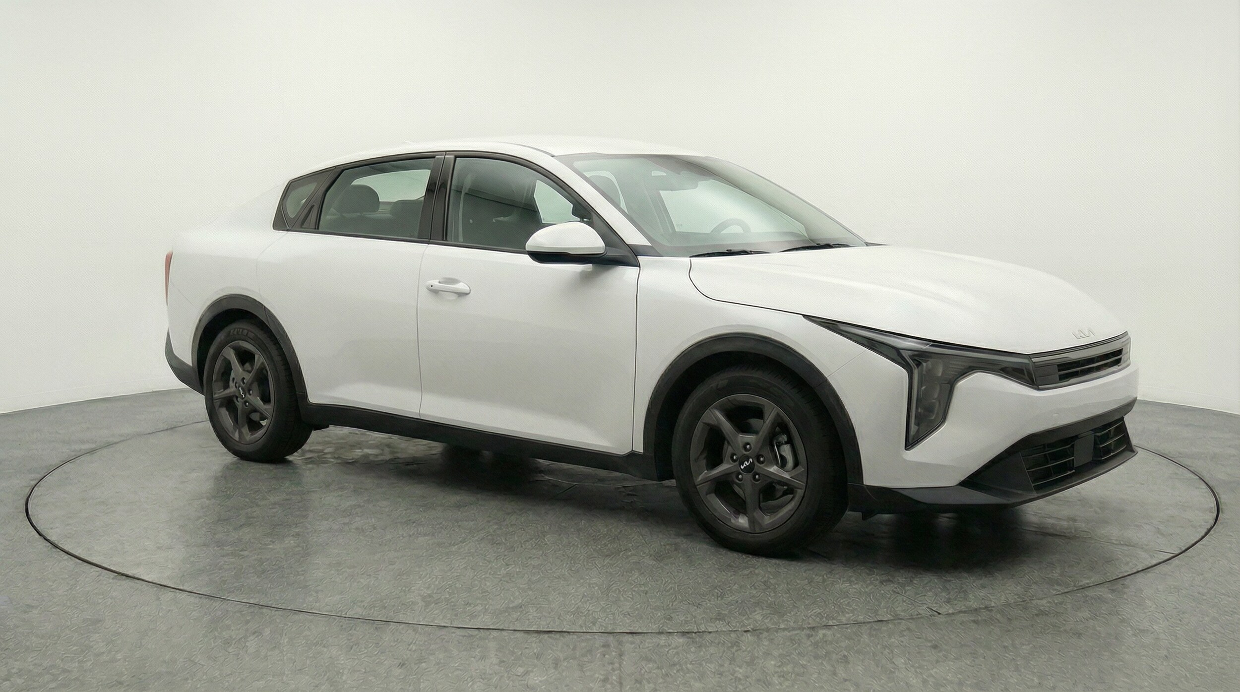 Thumbnail: 2025 Kia K4 - 1