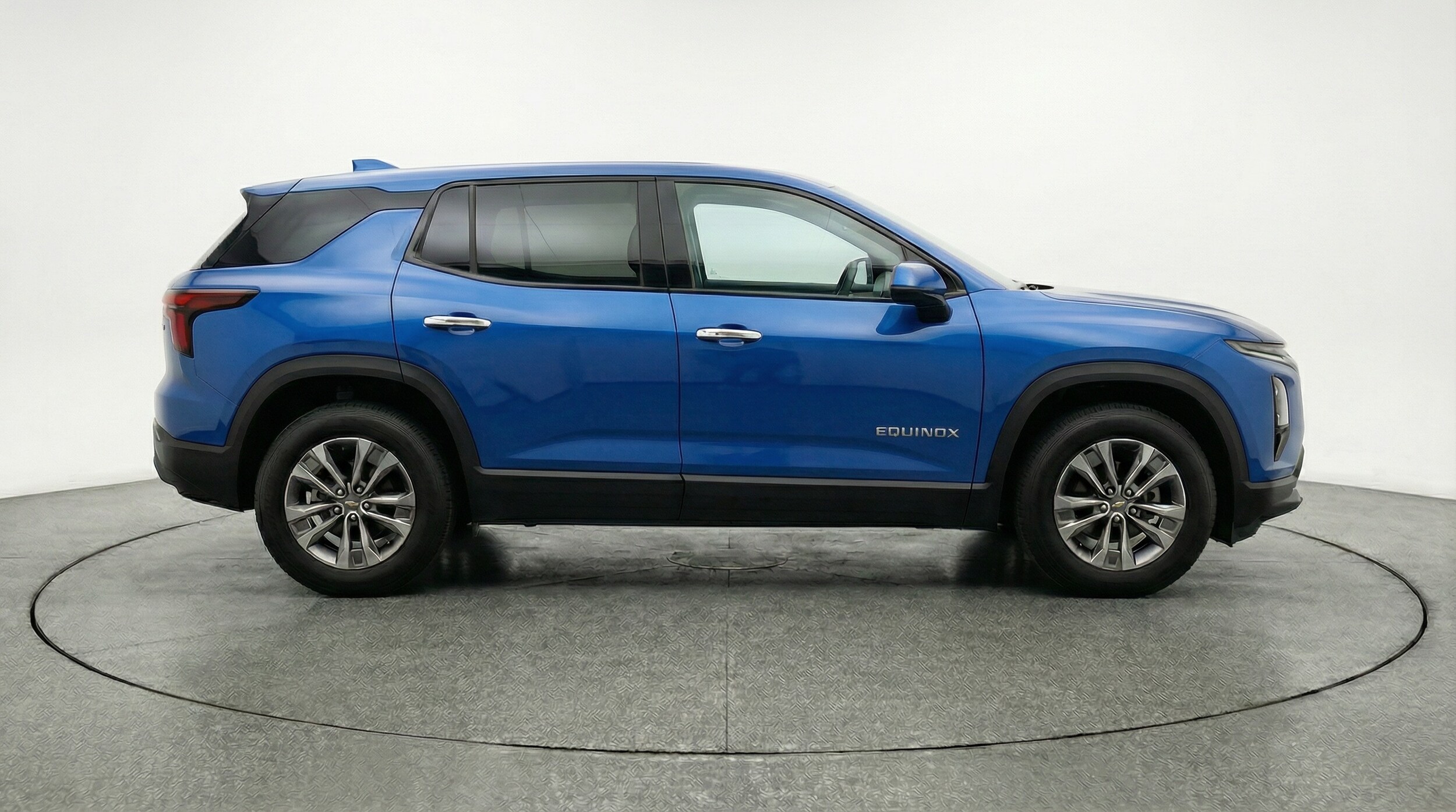 Thumbnail: 2025 Chevrolet Equinox - 8