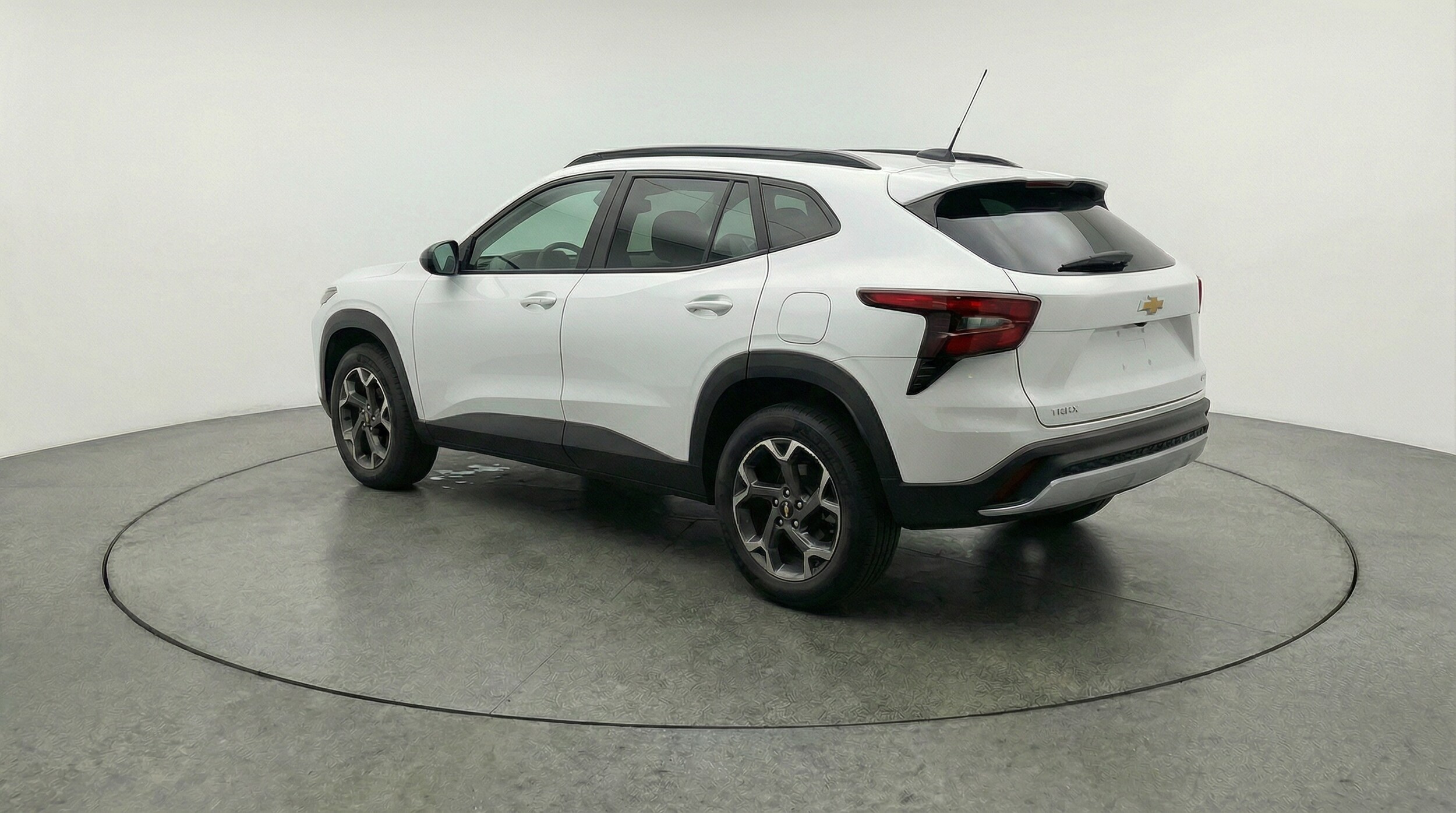 Thumbnail: 2025 Chevrolet Trax - 5