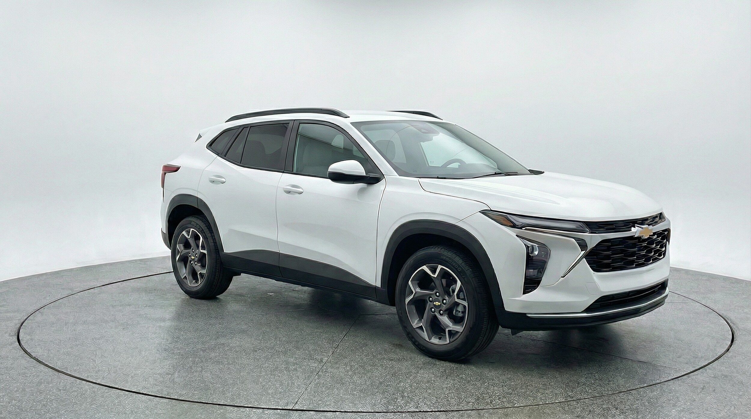 Thumbnail: 2025 Chevrolet Trax - 1