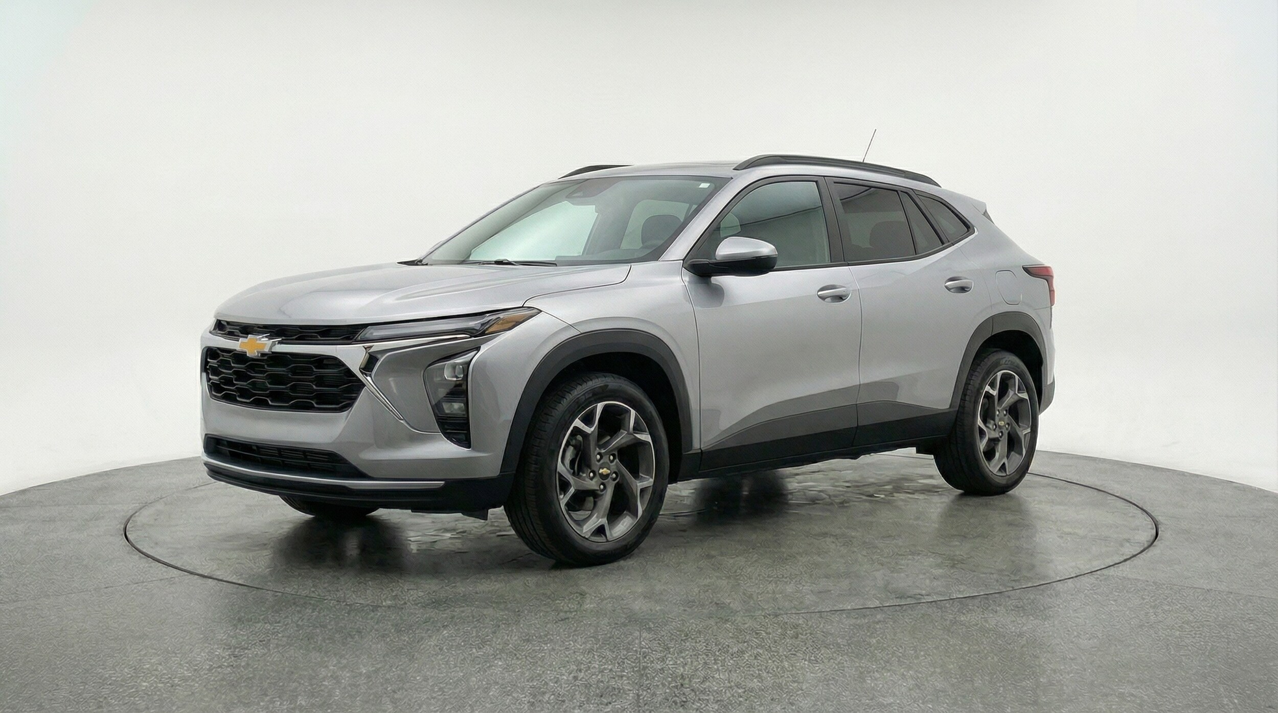 Thumbnail: 2025 Chevrolet Trax - 3