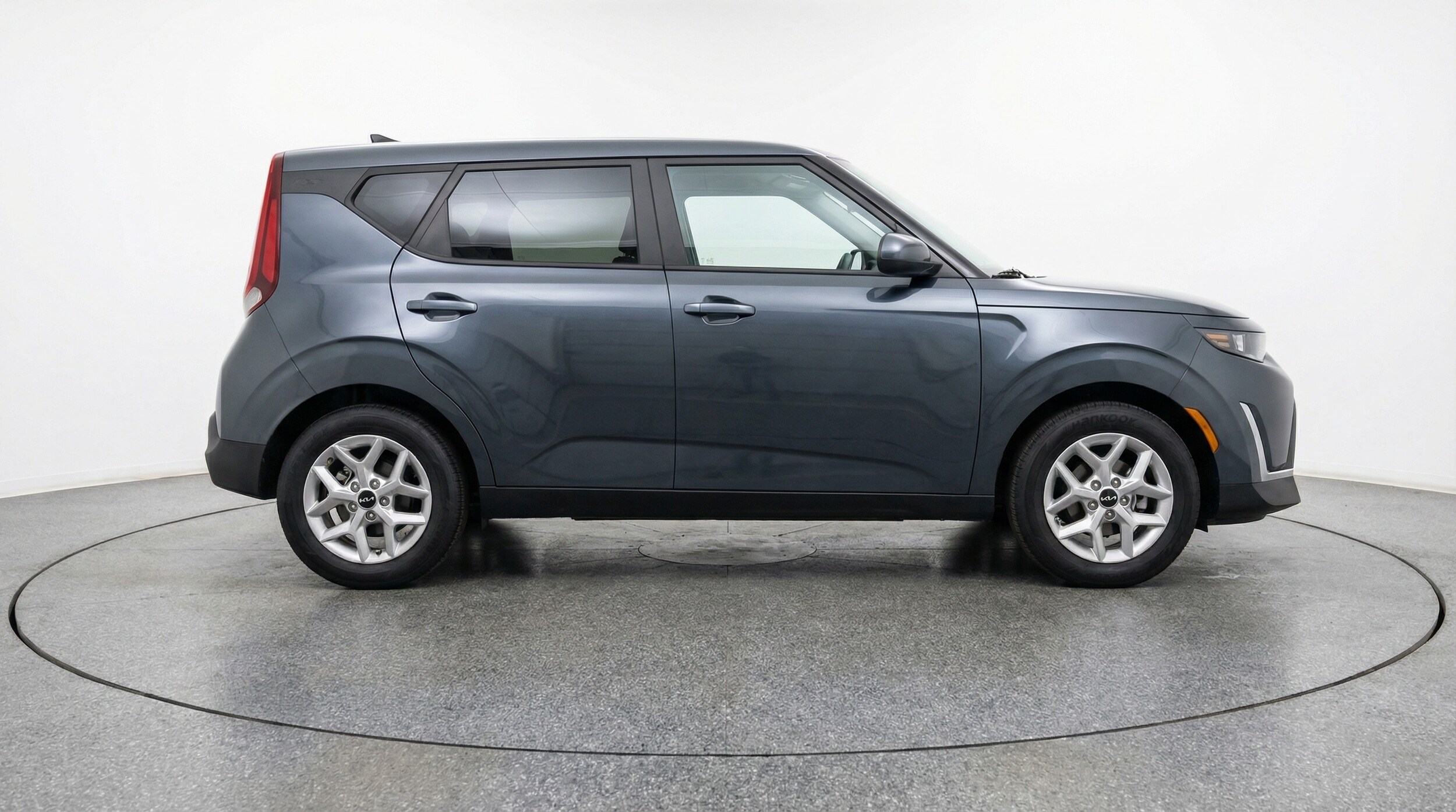 Thumbnail: 2025 Kia Soul - 8