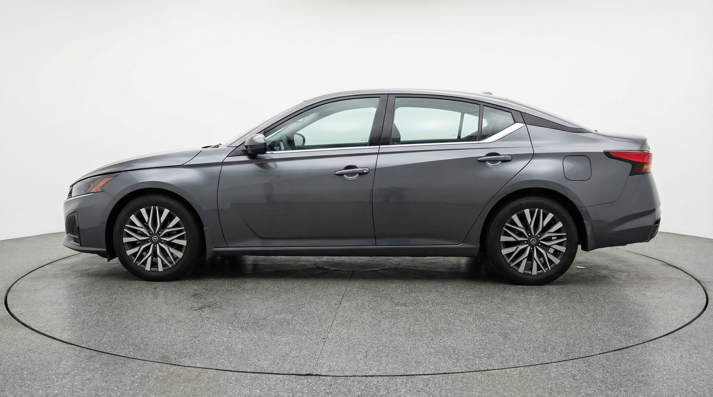 Thumbnail: 2025 Nissan Altima - 4