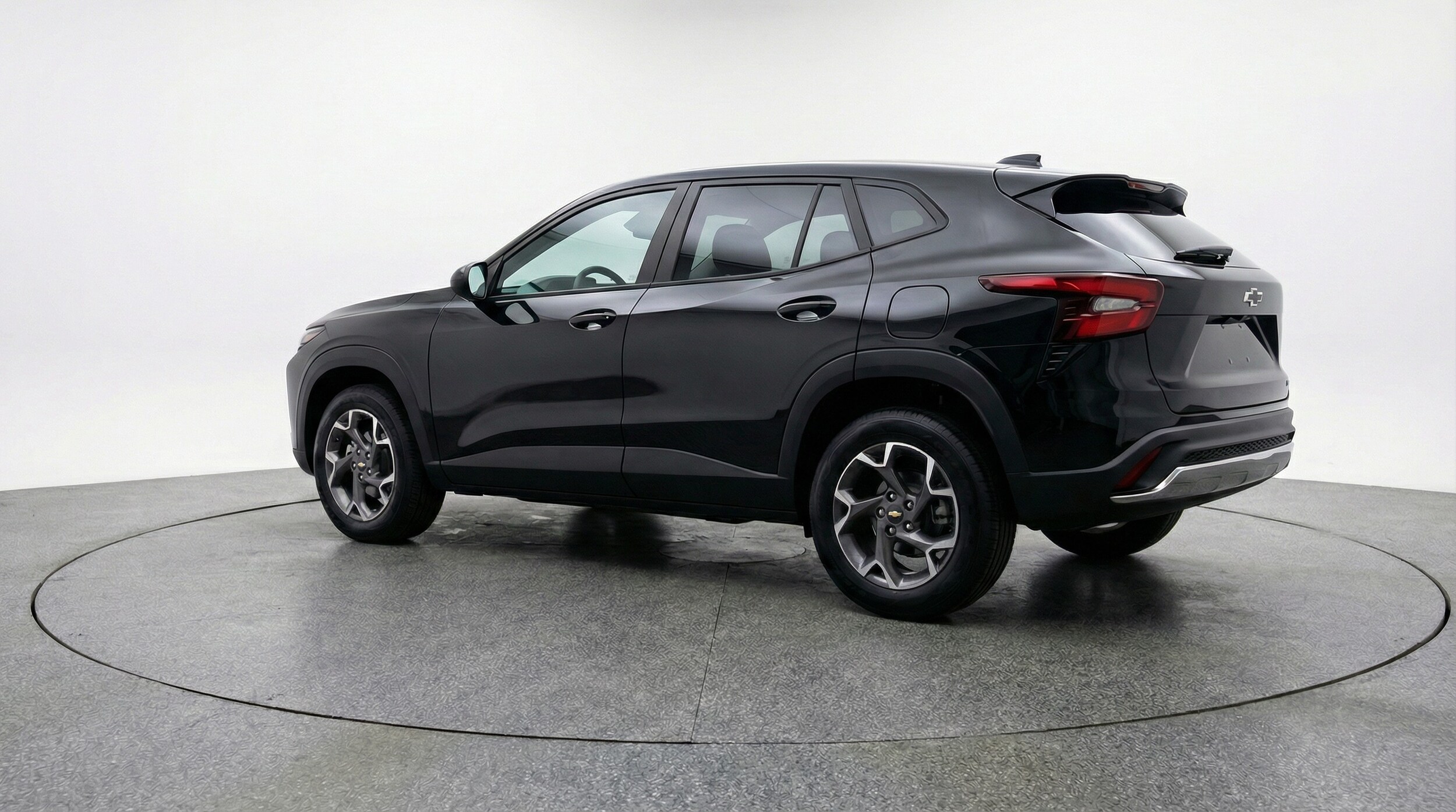 Thumbnail: 2025 Chevrolet Trax - 5