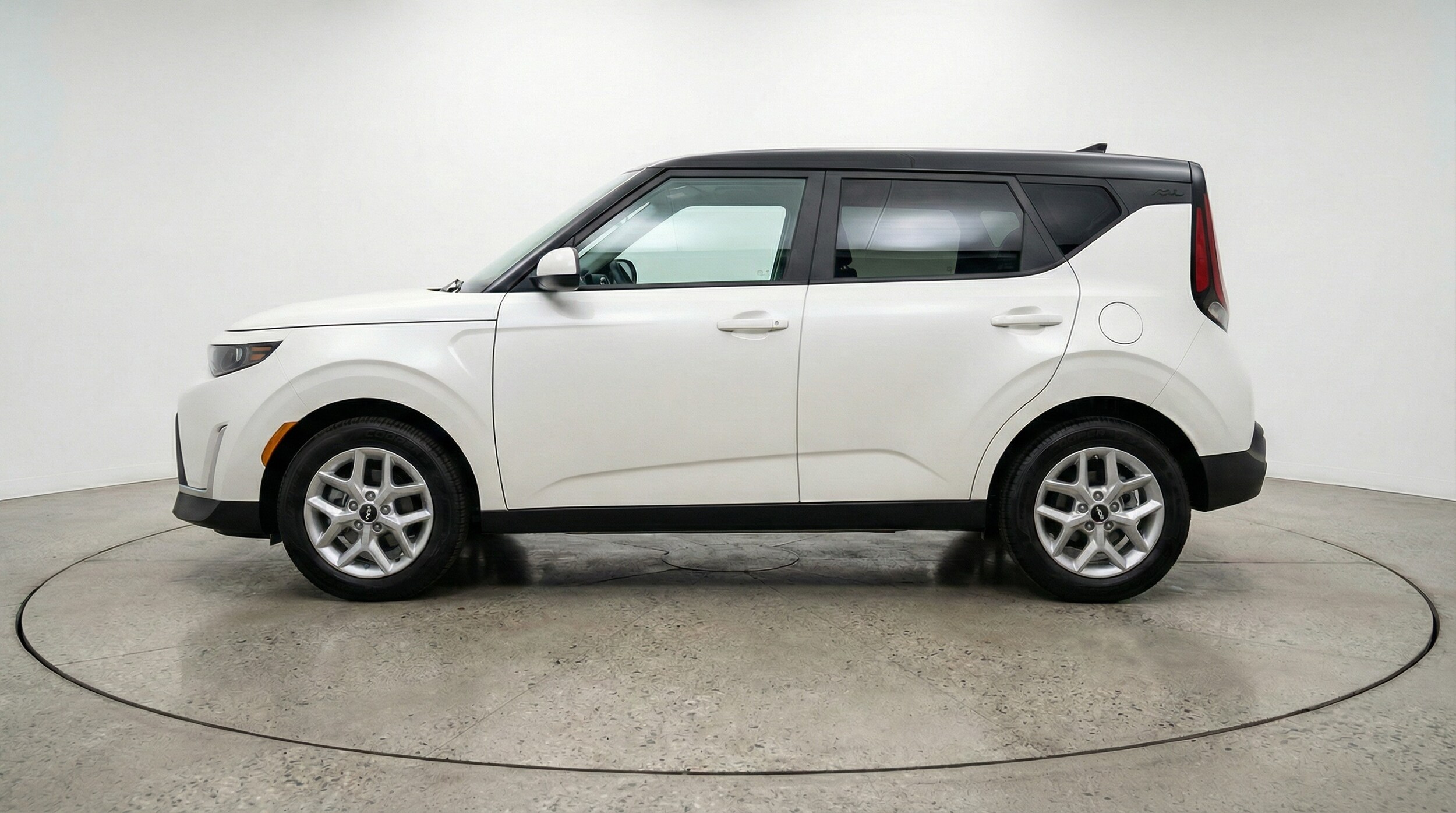 Thumbnail: 2025 Kia Soul - 4