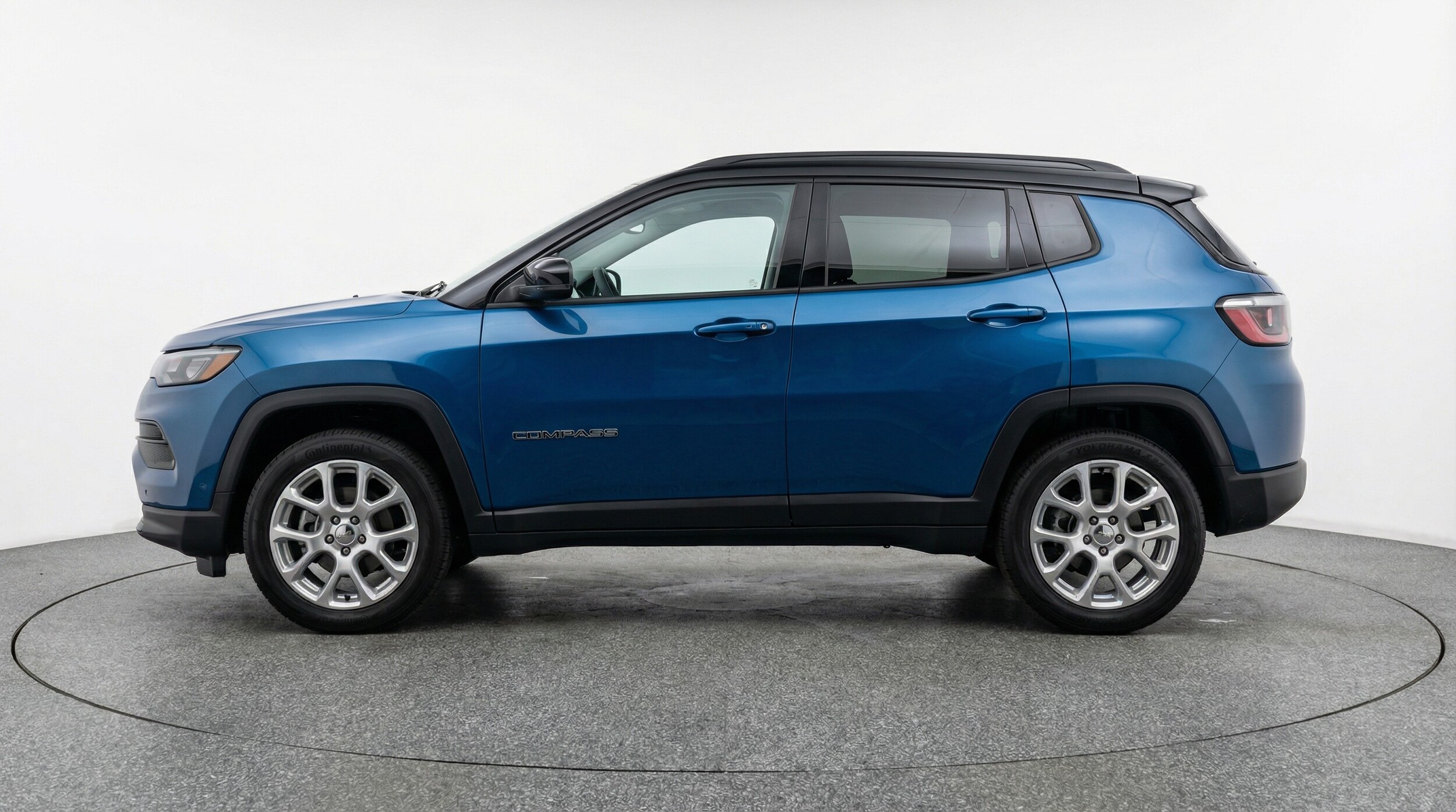 Thumbnail: 2025 Jeep Compass - 4