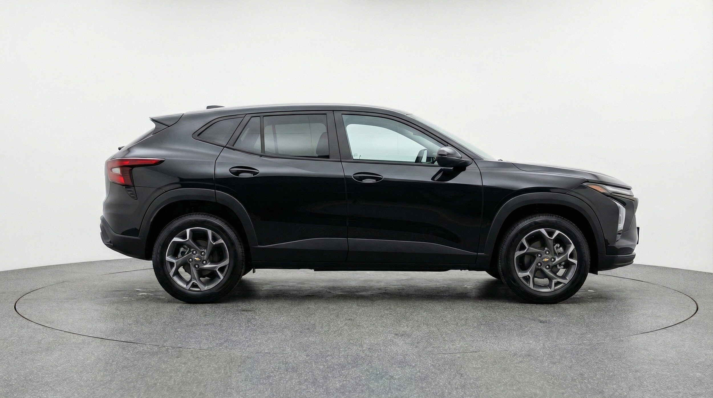 Thumbnail: 2025 Chevrolet Trax - 11