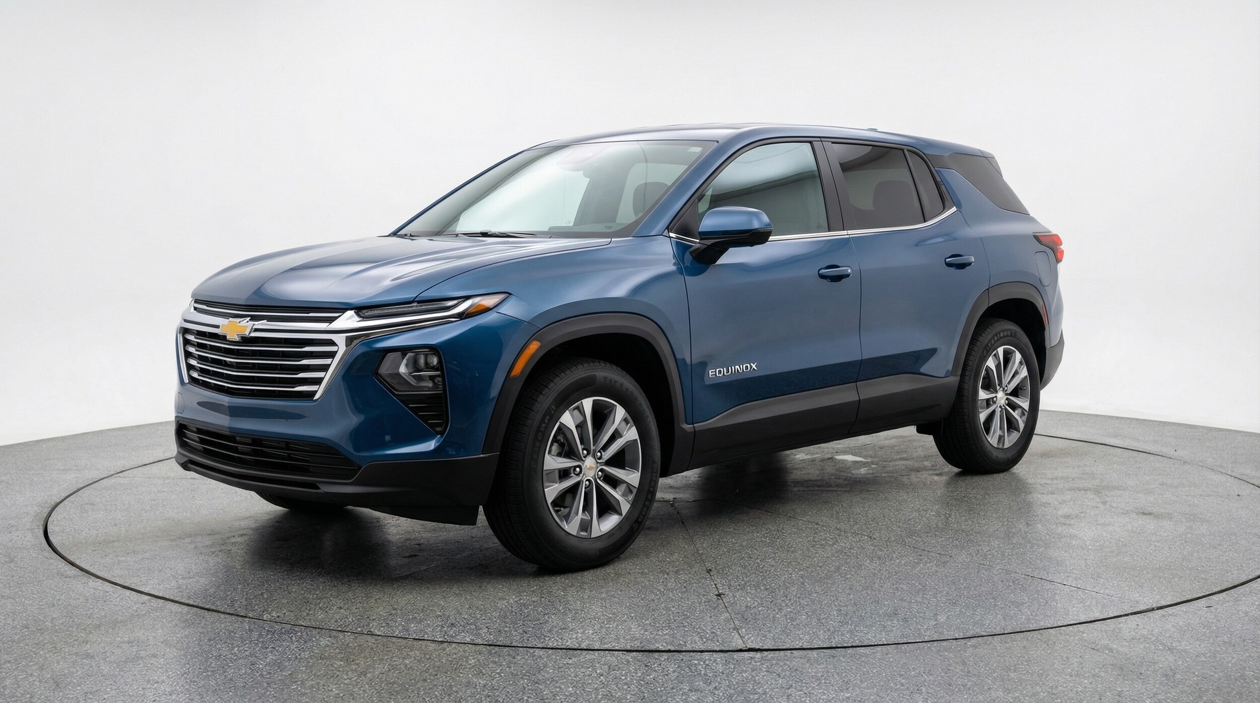 Thumbnail: 2025 Chevrolet Equinox - 3