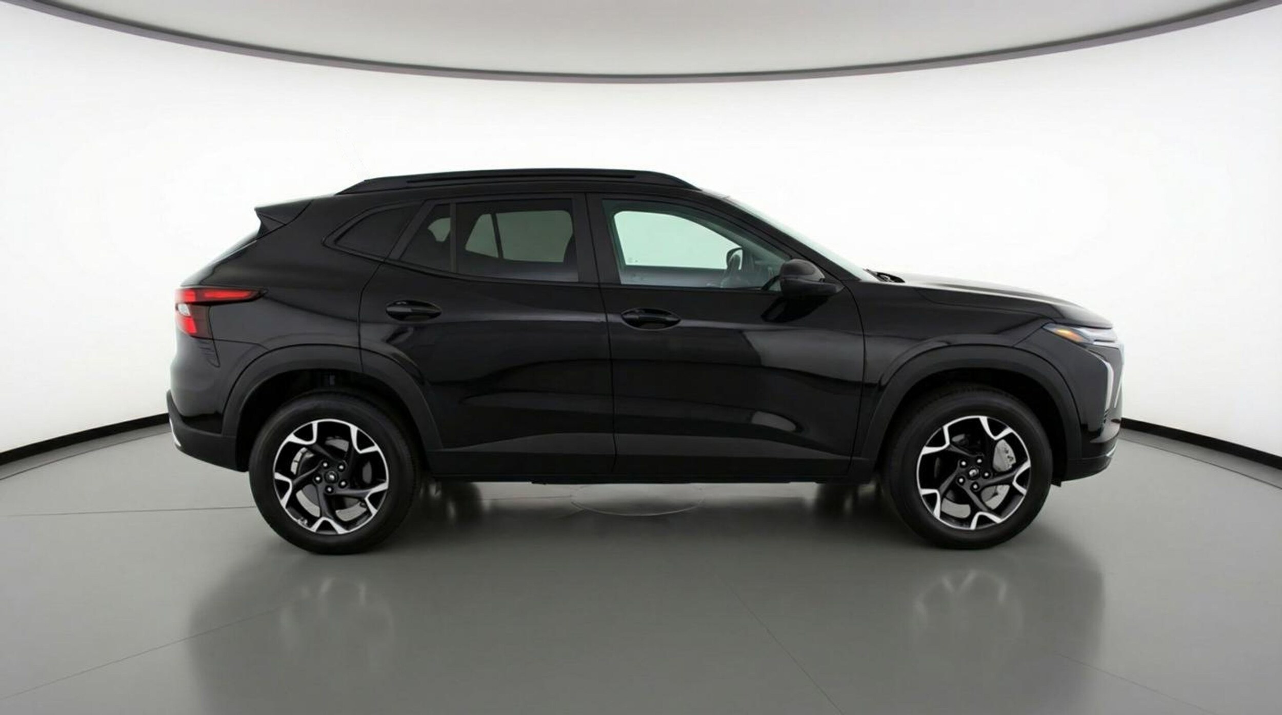 Thumbnail: 2025 Chevrolet Trax - 8