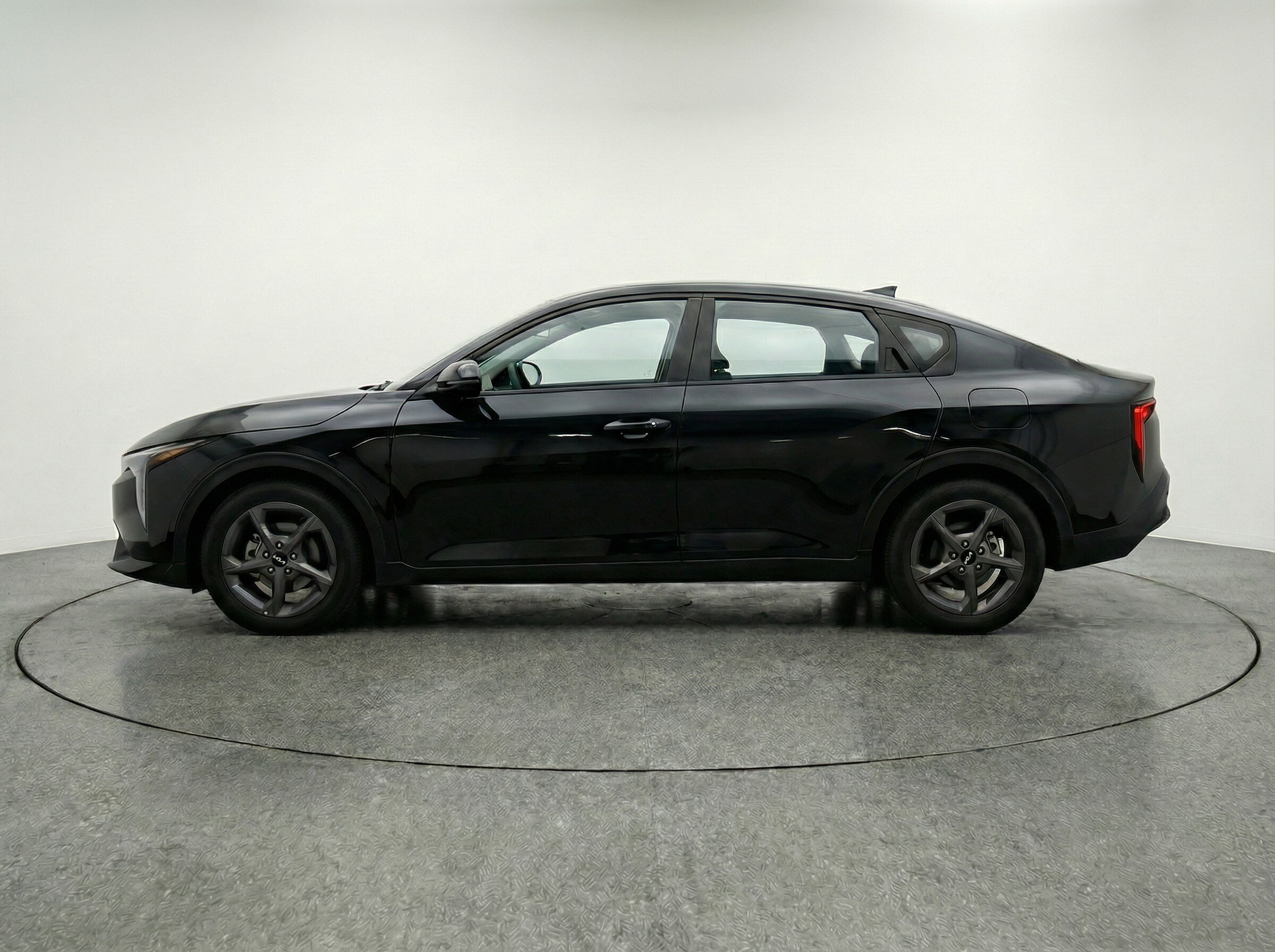Thumbnail: 2025 Kia K4 - 4