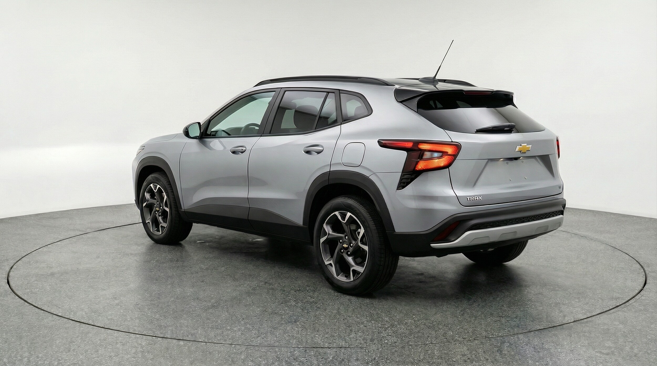 Thumbnail: 2025 Chevrolet Trax - 5