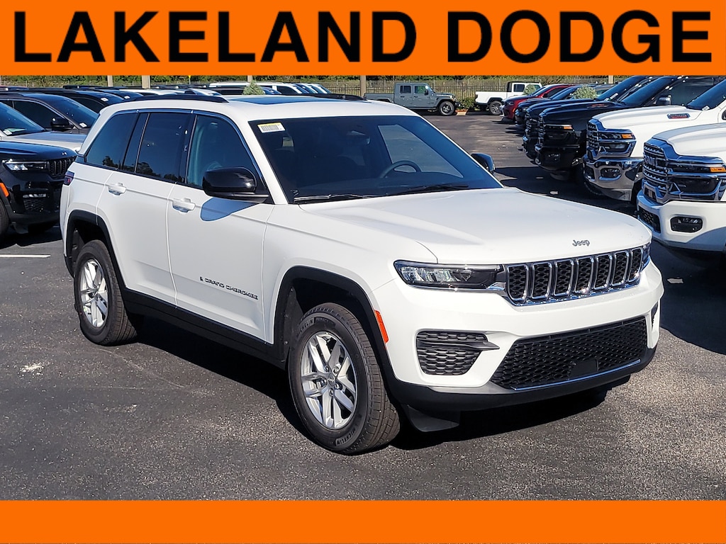 New 2025 Jeep Grand Cherokee LAREDO X 4X2 Sport Utility