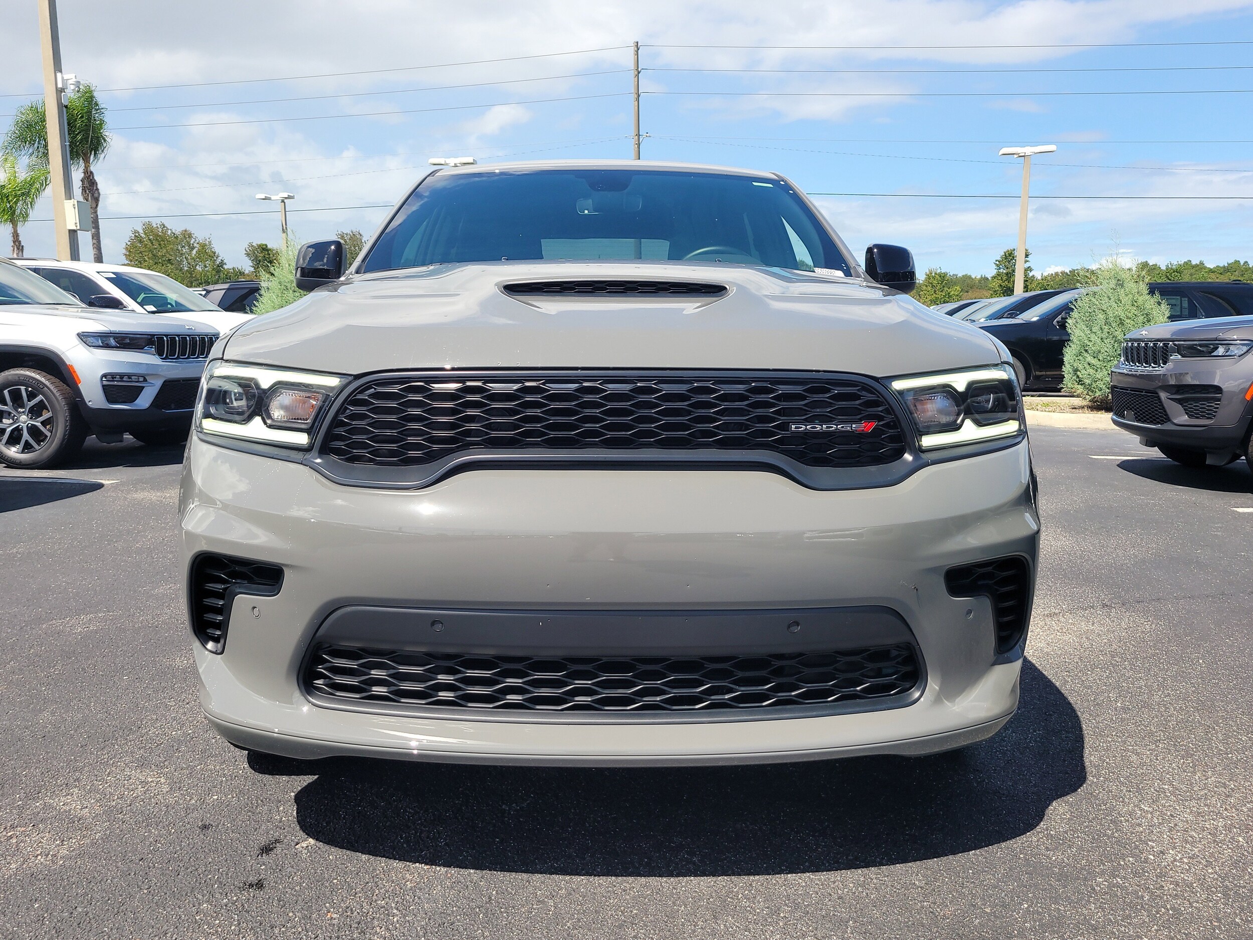 2025 Dodge Durango R/T photo 2