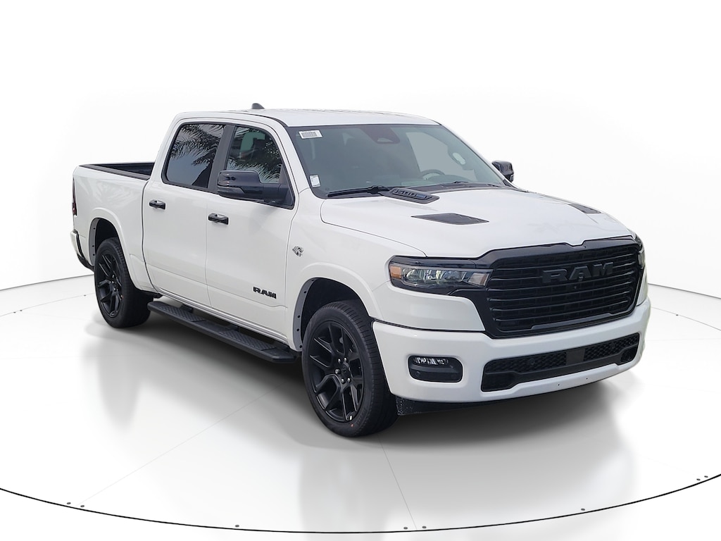 New 2026 Ram 1500 LARAMIE CREW CAB 4X4 5'7 BOX Pickup