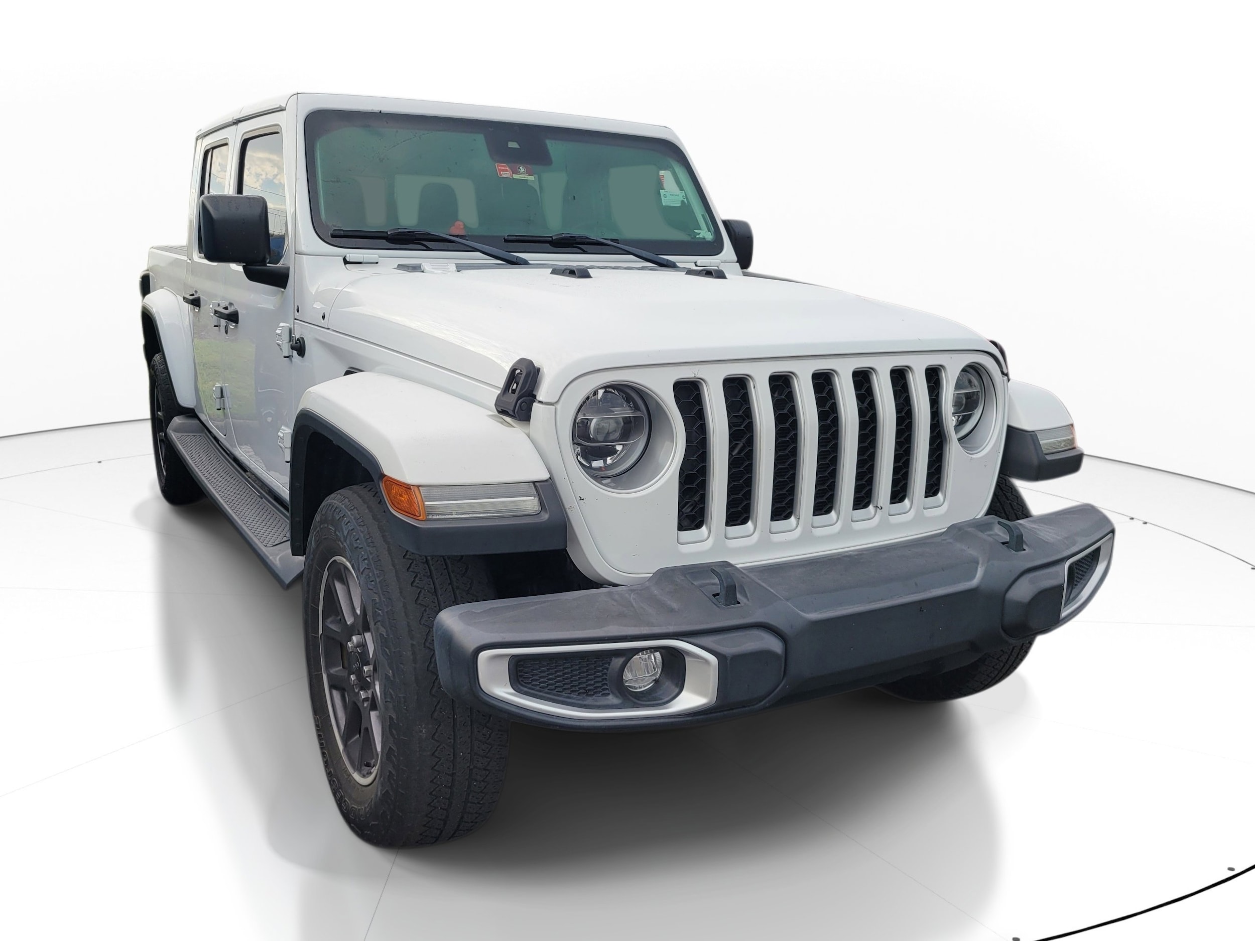 2021 Jeep Gladiator Overland's photo
