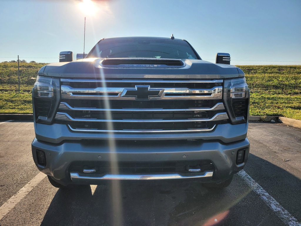 Used 2024 Chevrolet Silverado 2500 HD High Country Truck Crew Cab