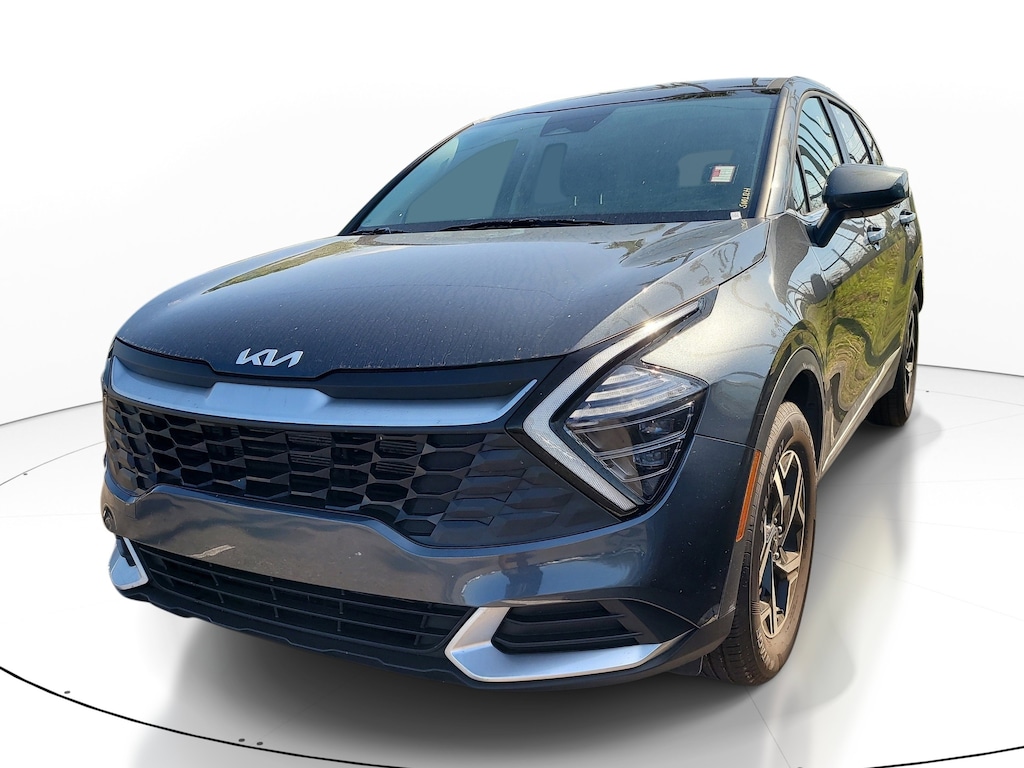 Used 2025 Kia Sportage LX SUV