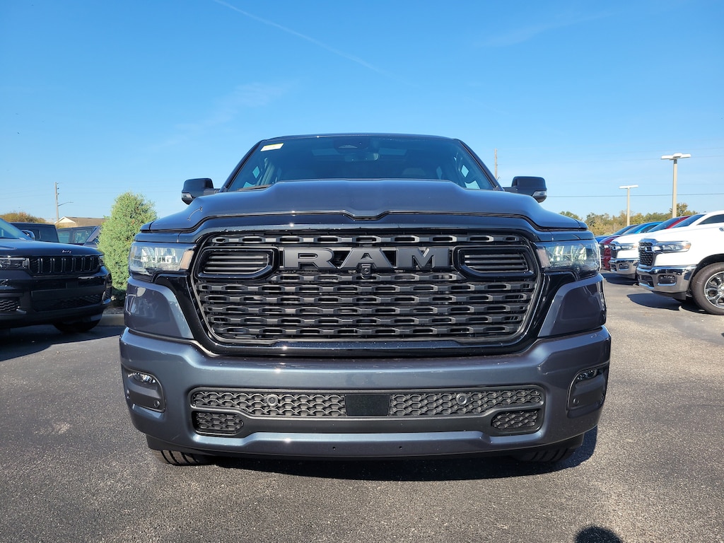New 2026 Ram 1500 BIG HORN CREW CAB 4X4 5'7 BOX Pickup