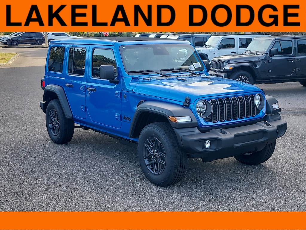 New 2026 Jeep Wrangler 4-DOOR SPORT S Sport Utility