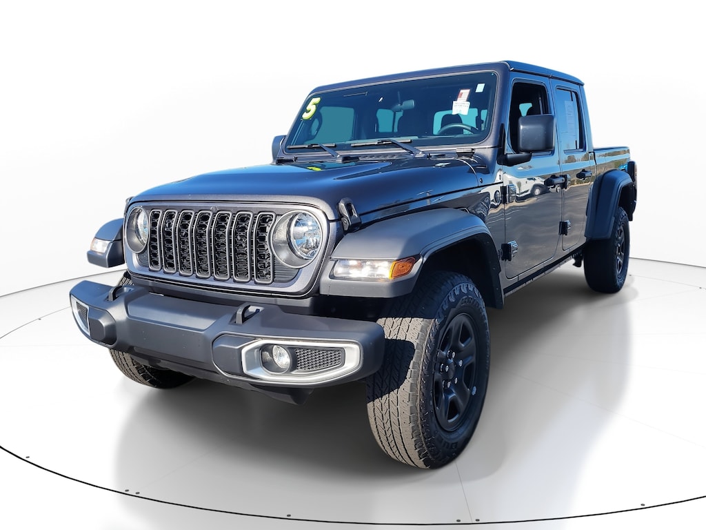 Used 2025 Jeep Gladiator Sport Truck Crew Cab