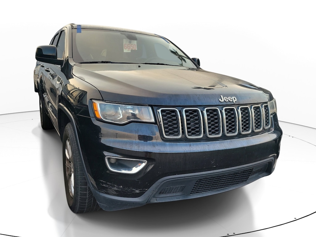 Used 2021 Jeep Grand Cherokee Laredo SUV