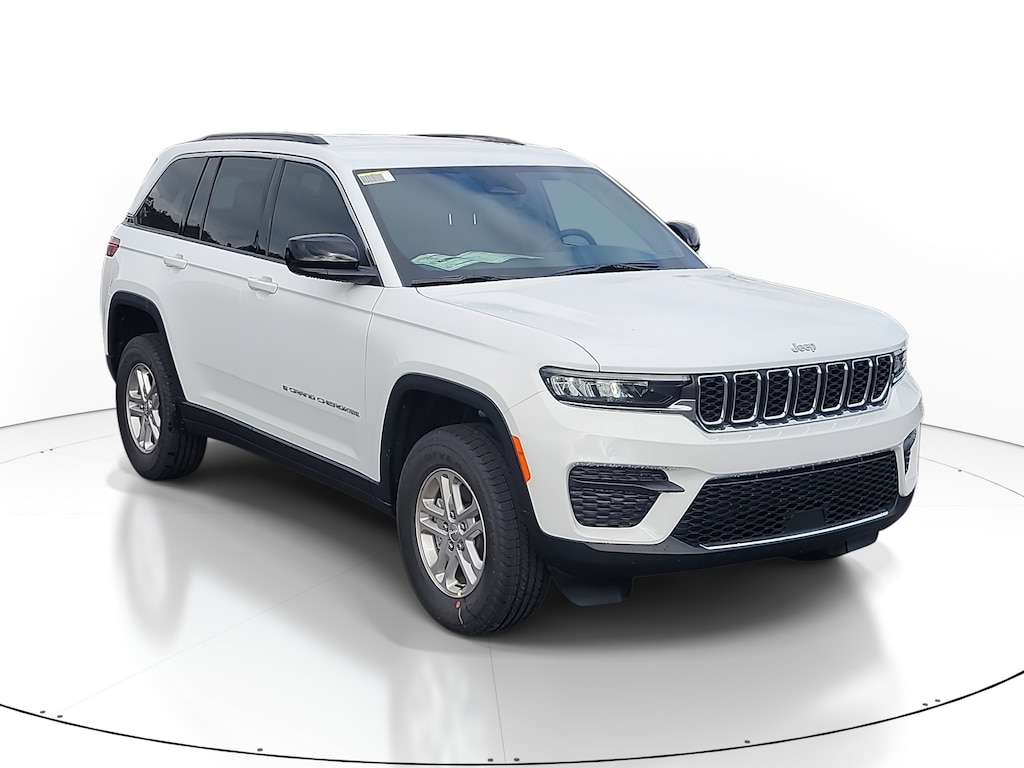 New 2025 Jeep Grand Cherokee LAREDO 4X2 Sport Utility
