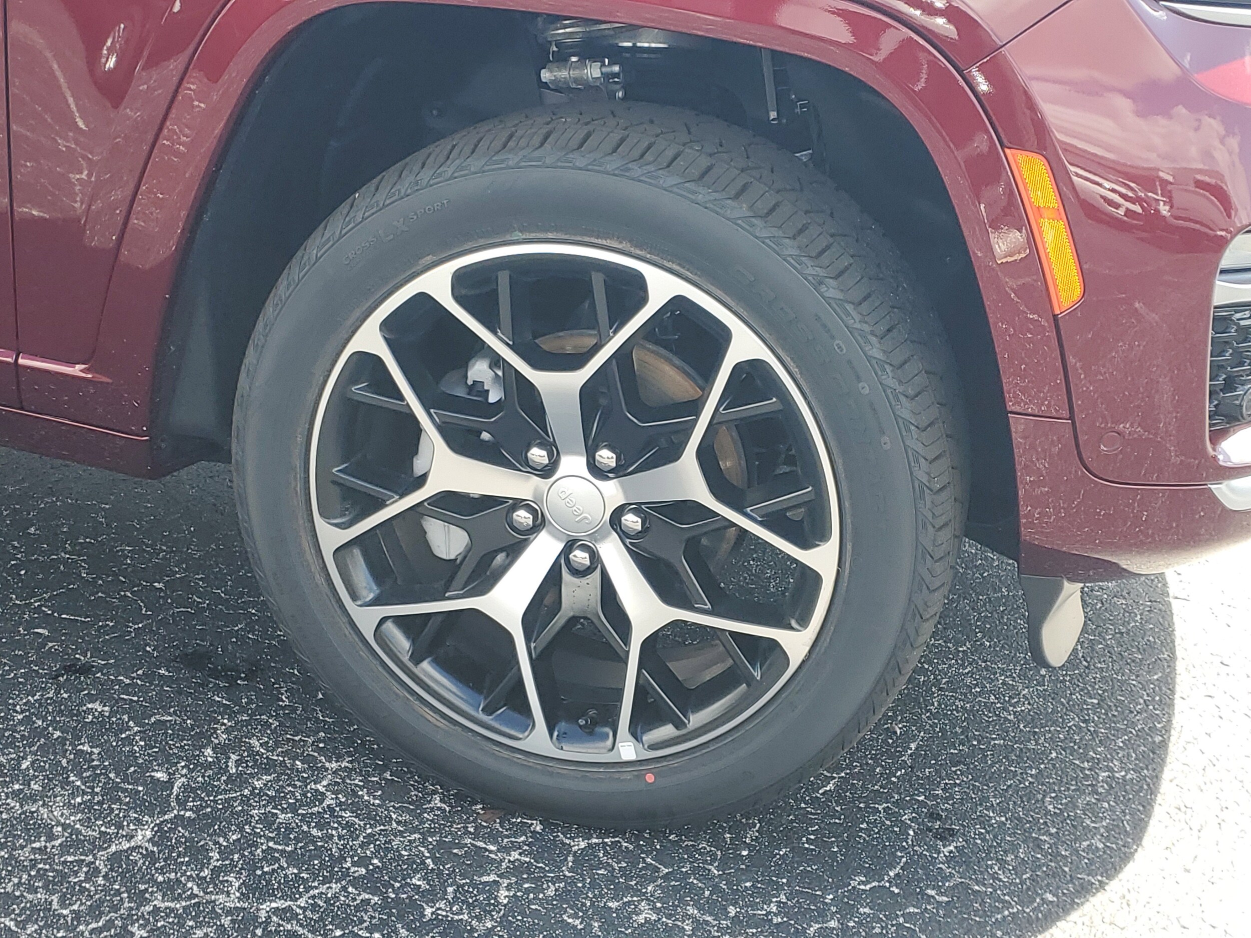 2025 Jeep Grand Cherokee Summit Reserve photo 4