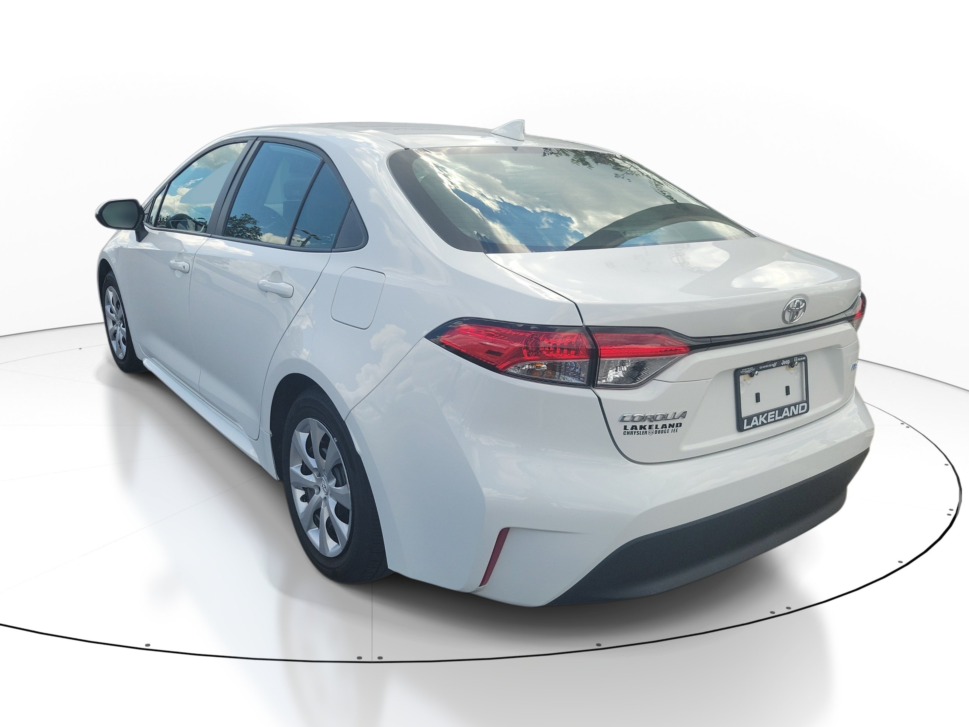 Used 2025 Toyota Corolla LE Sedan