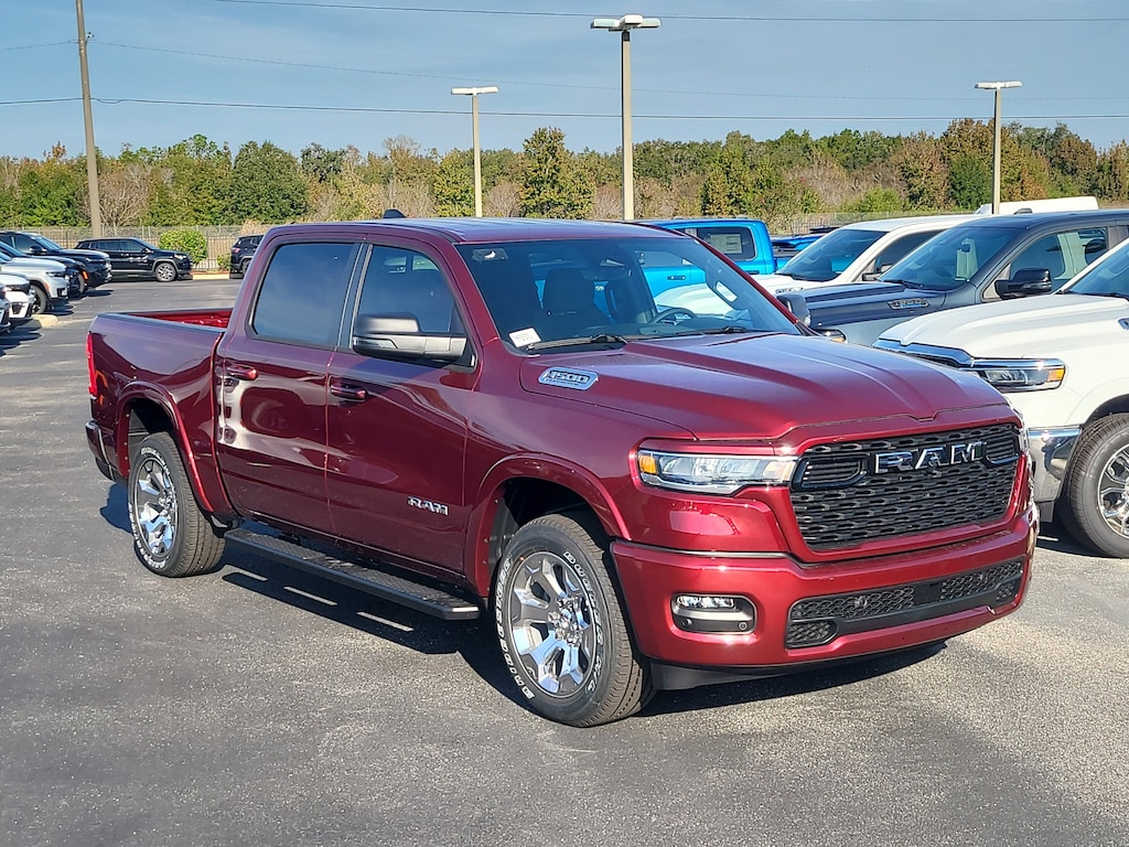 New 2026 Ram 1500 BIG HORN CREW CAB 4X2 5'7 BOX Pickup