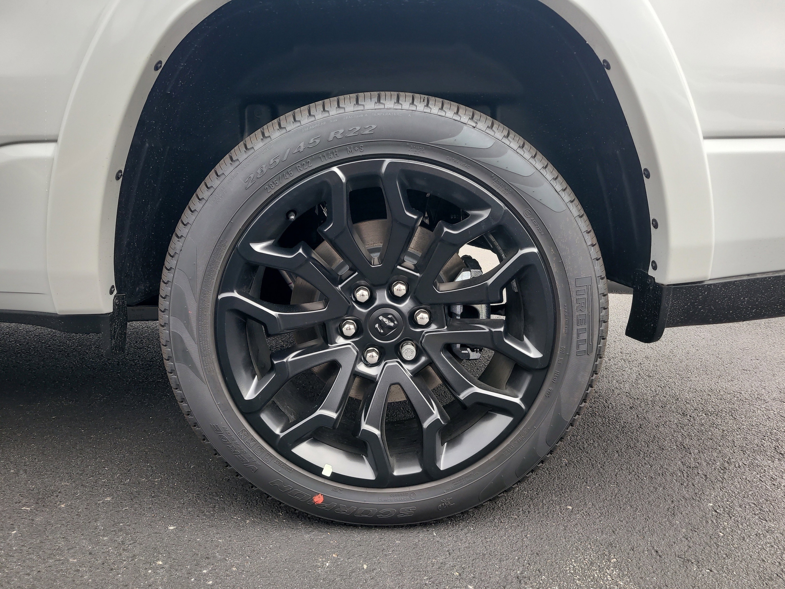 2026 RAM 1500 Limited - Photo 9