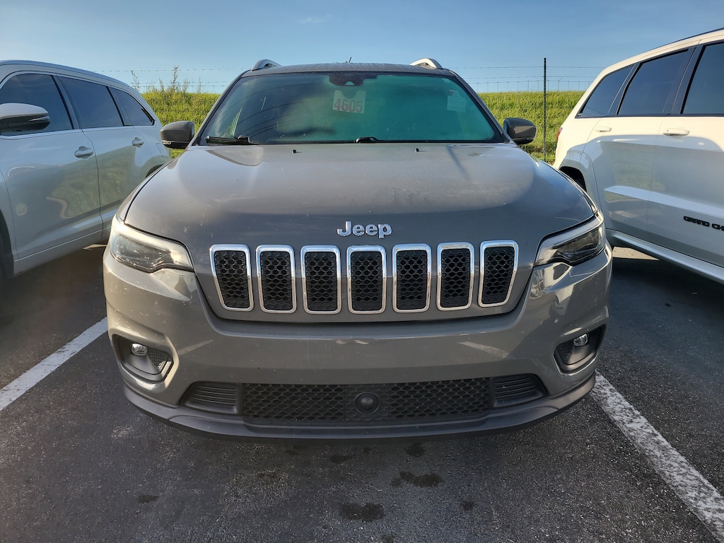 Used 2021 Jeep Cherokee Latitude Plus SUV