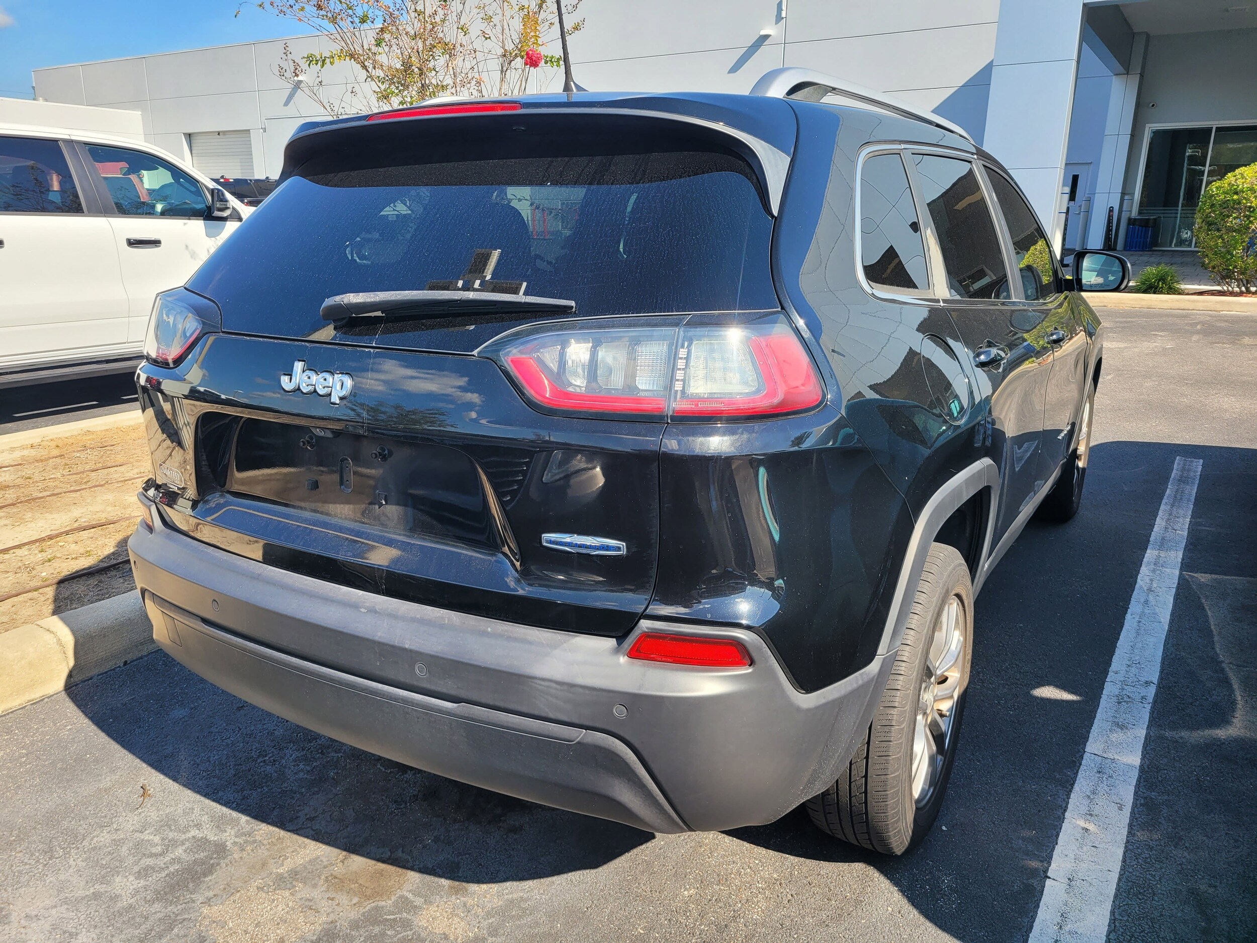 2019 Jeep Cherokee Latitude photo 4