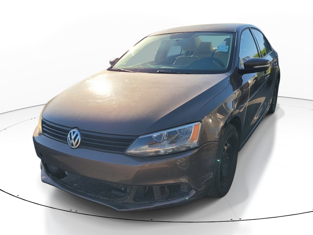 Used 2012 Volkswagen Jetta 2.5L SE Sedan