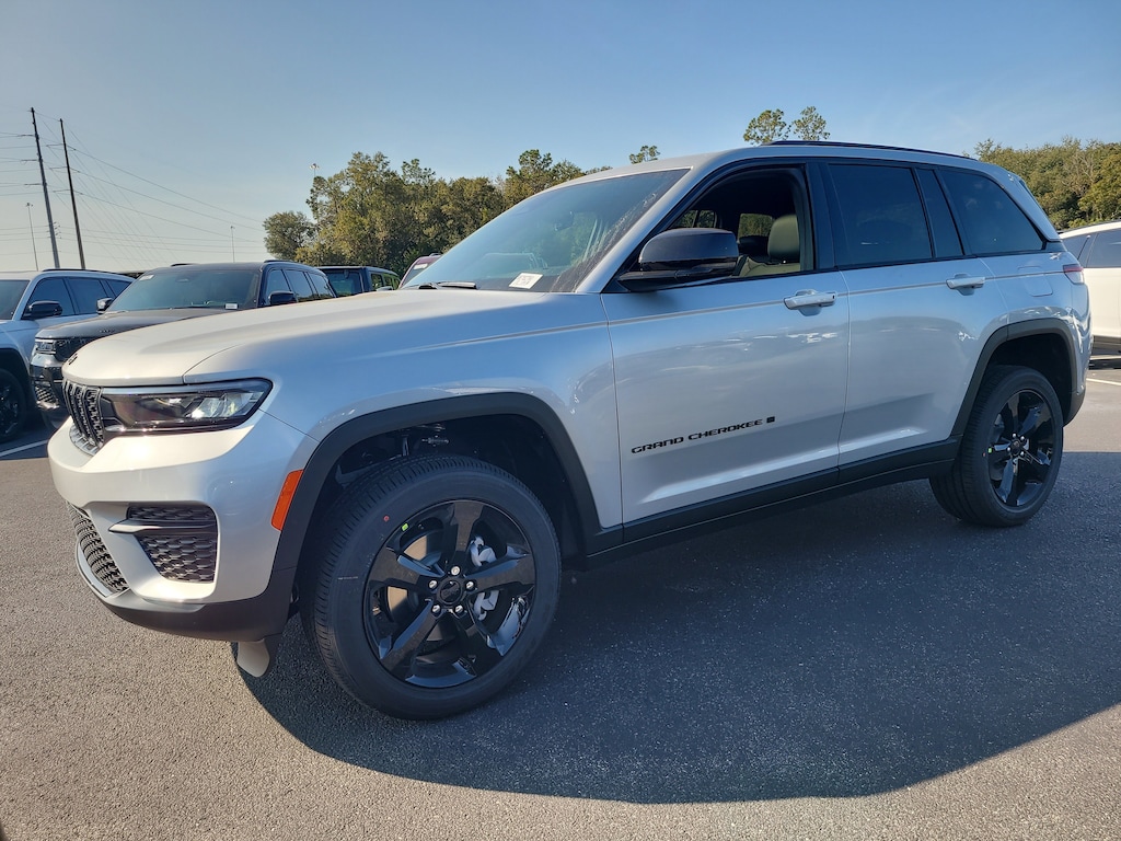 New 2025 Jeep Grand Cherokee ALTITUDE X 4X4 Sport Utility