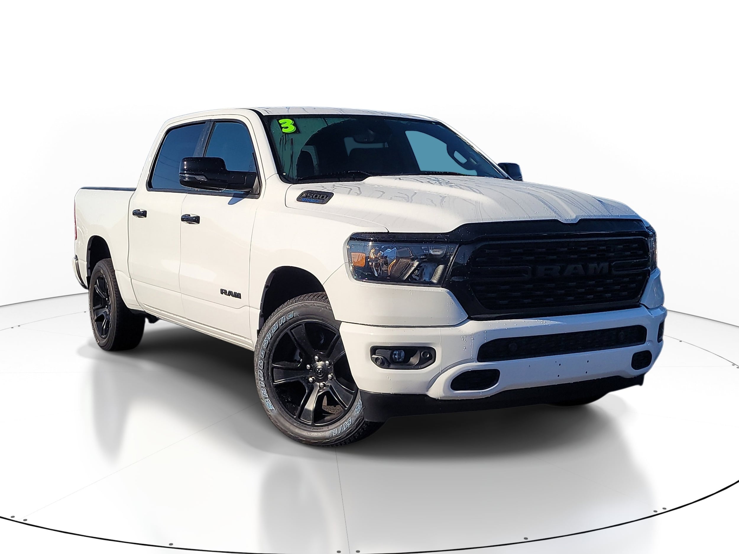 2023 RAM 1500 Big Horn/Lone Star 4x4 Crew Cab 5'7's photo