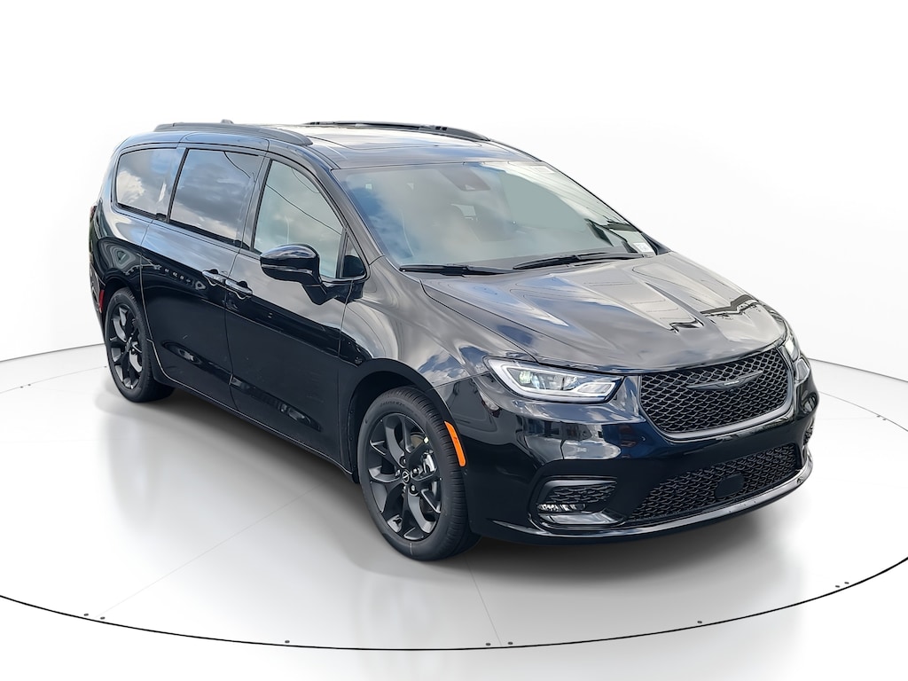 New 2026 Chrysler Pacifica LIMITED Passenger Van