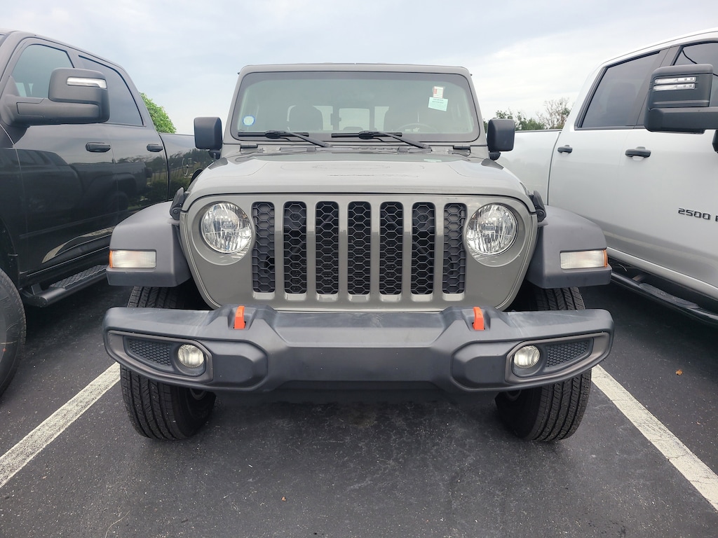 2020 Jeep Gladiator Sport S photo 2