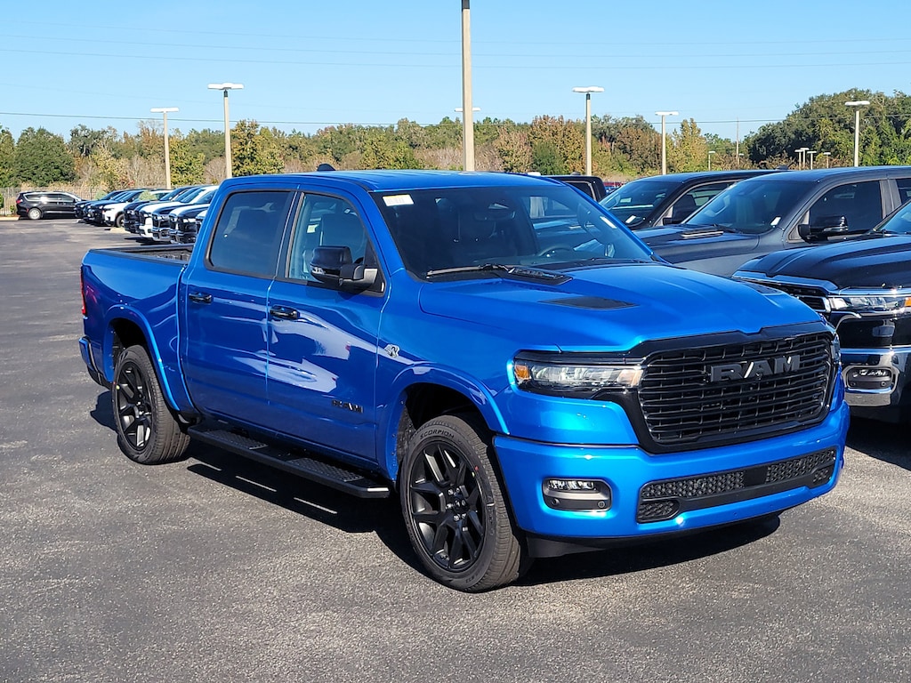 New 2026 Ram 1500 LARAMIE CREW CAB 4X4 5'7 BOX Pickup