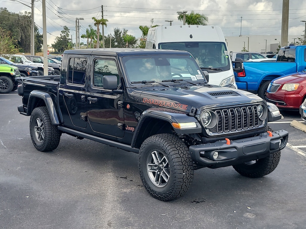 New 2026 Jeep Gladiator MOJAVE X 4X4 Pickup