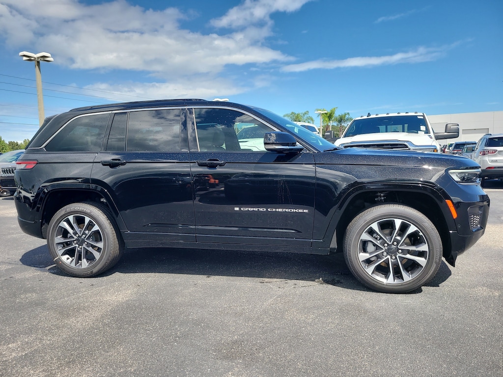 New 2025 Jeep Grand Cherokee OVERLAND 4X4 Sport Utility